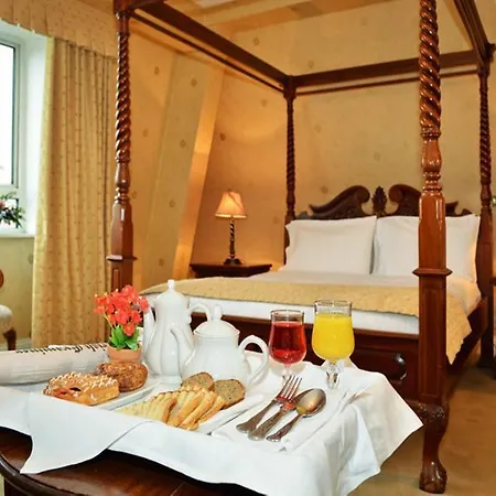 Lawlors Dungarvan (Waterford)