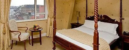 Lawlors 호텔 던가반