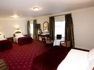 Lawlors 3* Dungarvan (Waterford)