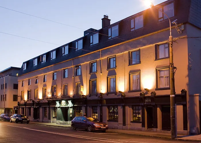 Lawlors 3* Dungarvan (Waterford)