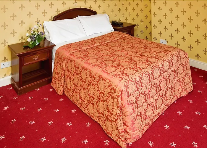 Lawlors 3* Dungarvan (Waterford)