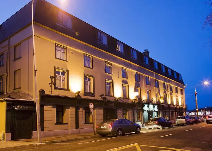 Lawlors 3* Dungarvan (Waterford)